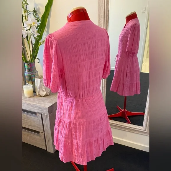 Size 12 - Forever New Posie Textured Smock Shirt Dress in Pink Cosmos - Picture 7 of 13
